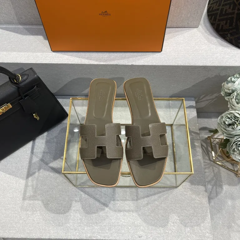 Hermes Shoe 